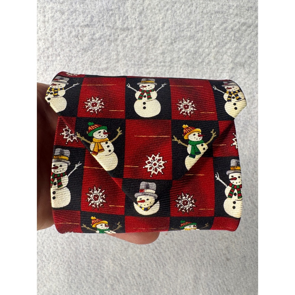 Seasonal Style by MMC Mens Christmas Snowman Snowflake Red Black Checkered Tie